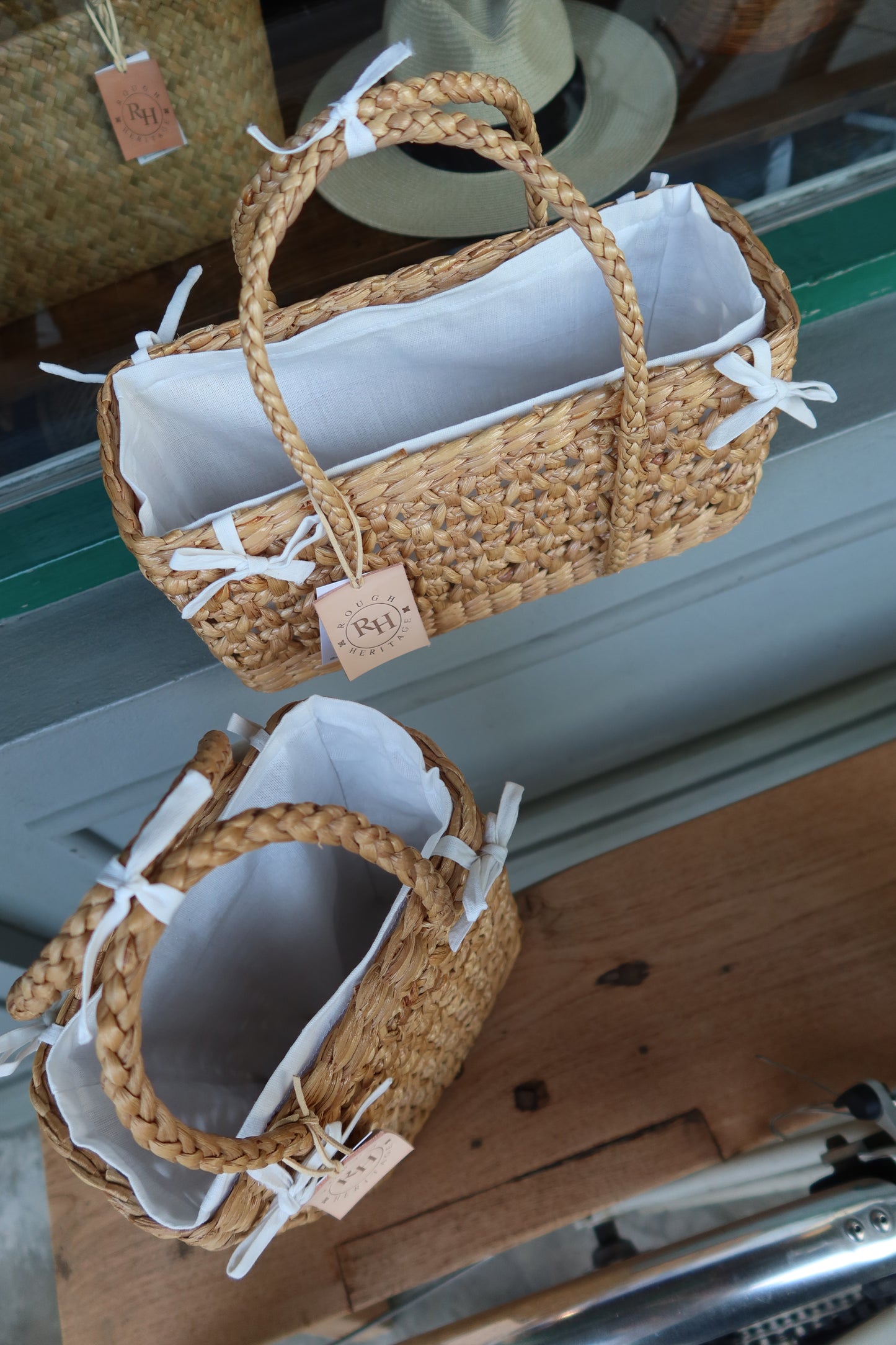 Orange Jasmine Wine Basket L Size